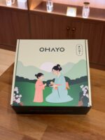 ⁦Ohayo Signature Box ⭐️ ( matcha latte 100g , 10 paper cups , spoon & whisk , syrup vanilla , sticker ) limited edition ❗️⁩ - الصورة ⁦2⁩