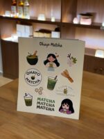 ⁦Ohayo Signature Box ⭐️ ( matcha latte 100g , 10 paper cups , spoon & whisk , syrup vanilla , sticker ) limited edition ❗️⁩ - الصورة ⁦8⁩